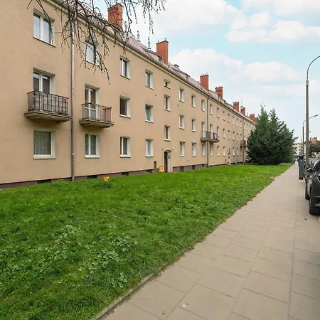 Family With A Remote Work Space In By Renters Daire