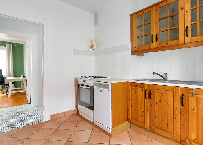 Family With A Remote Work Space In By Renters Daire Poznan