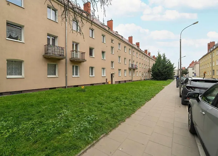 Family With A Remote Work Space In By Renters Apartmán